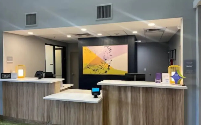 photo 2 of Best Western Legacy Inn & Suites