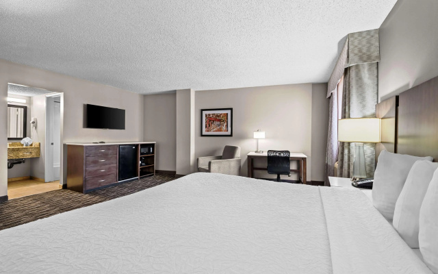 photo 5 of Best Western Los Alamitos Inn & Suites