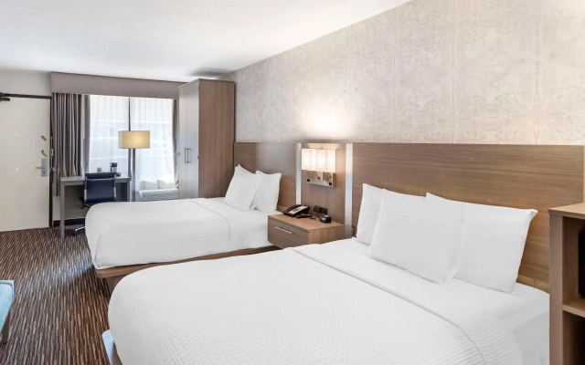 photo 4 of Best Western Mill River Manor