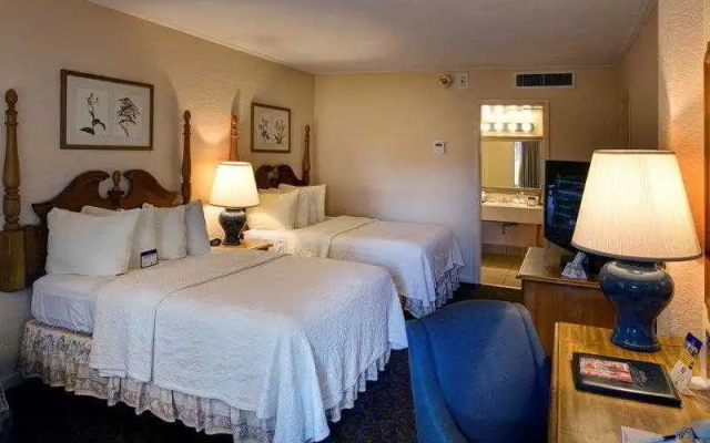 photo 3 of Best Western Mt. Vernon Inn