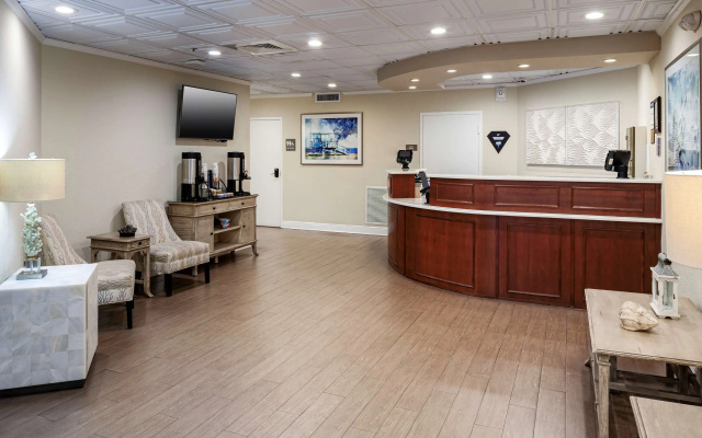 photo 2 of Best Western New Smyrna Beach Hotel & Suites