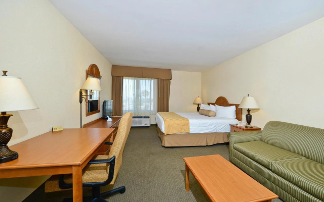 photo 3 of Best Western of Long Beach