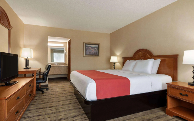 photo 5 of Rodeway Inn