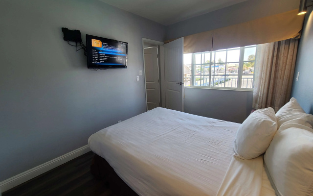 photo 5 of Best Western Orange Plaza