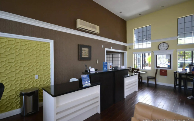 photo 2 of Best Western Palm Garden Inn