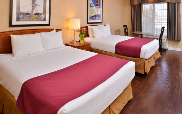 photo 3 of Best Western Palm Garden Inn