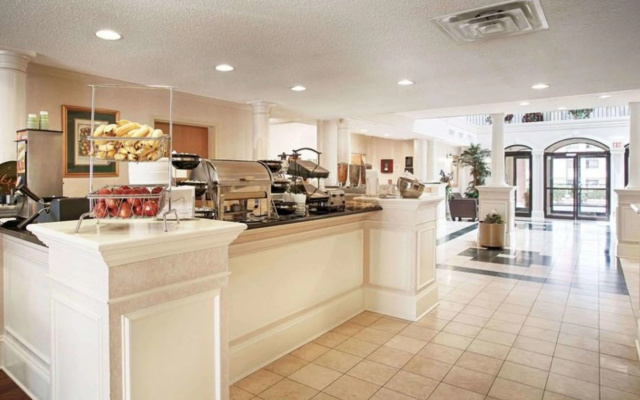 photo 2 of Comfort Suites Plano East - Richardson