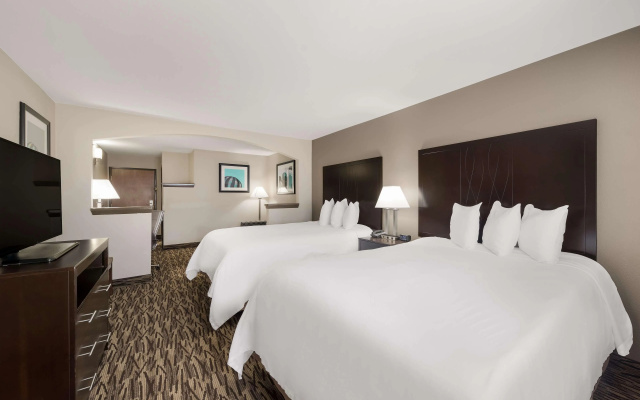 photo 4 of Comfort Suites Plano East - Richardson