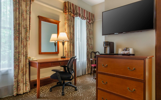 photo 4 of Best Western Plus Pioneer Square Hotel Downtown