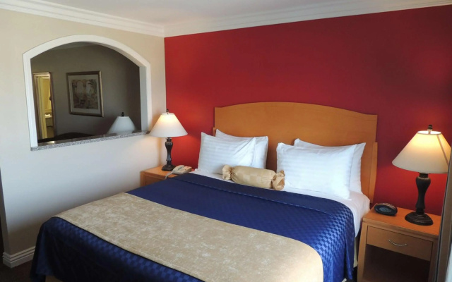 photo 4 of Best Western Plus Anaheim Orange County Hotel