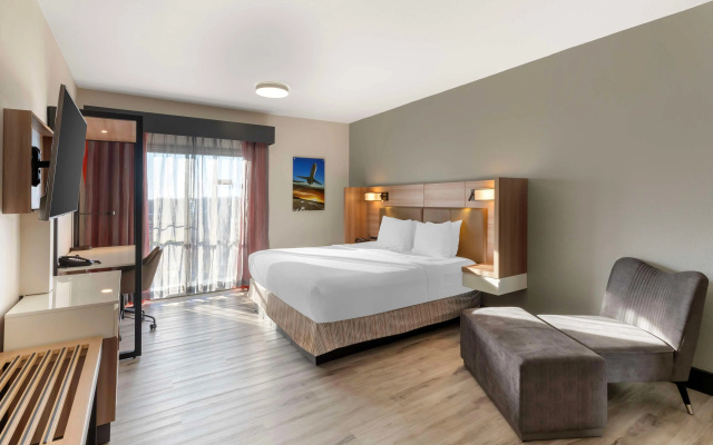 photo 4 of Best Western Plus Atlanta Airport-East