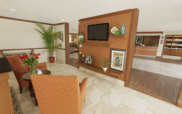 photo 3 of Best Western Plus Atrium Inn