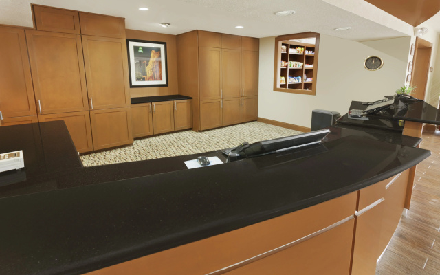 photo 4 of Best Western Plus Atrium Inn