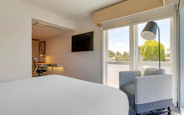photo 4 of Aiden by Best Western Berkeley