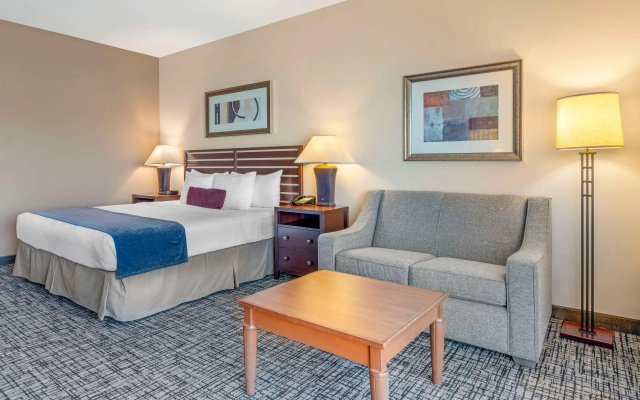 photo 4 of Best Western Plus Bayside Hotel