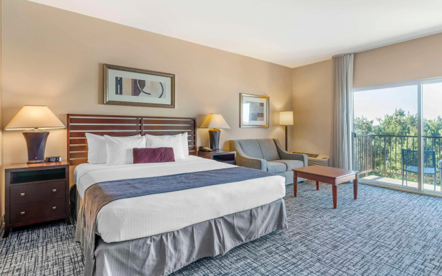 photo 5 of Best Western Plus Bayside Hotel