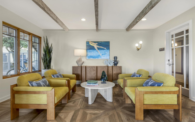 photo 3 of Best Western Plus Beach View Lodge Carlsbad