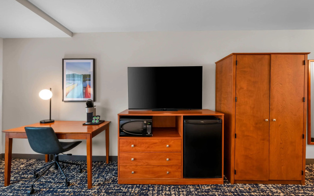 photo 5 of Wyndham Bloomington - Mall of America