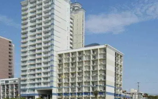 photo 2 of Best Western Plus Carolinian O