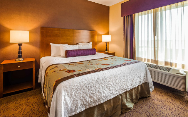 photo 3 of Best Western Plus Carousel Inn & Suites