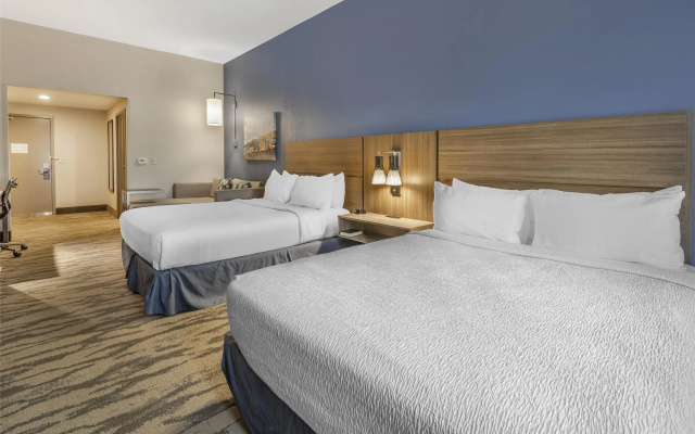 photo 4 of Best Western Plus Castlerock Inn & Suites