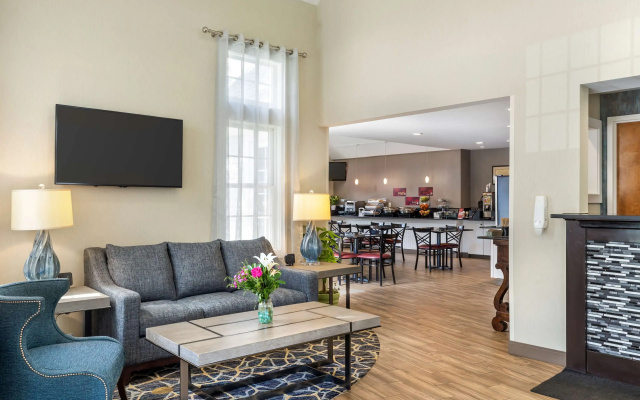 photo 2 of Best Western Plus Cold Spring