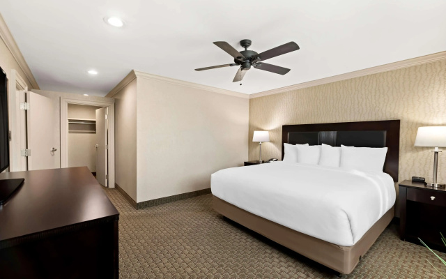 photo 3 of Best Western Plus Concordville Hotel