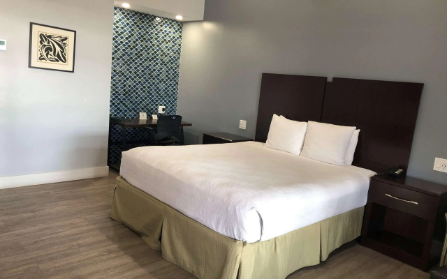 photo 4 of Best Western Plus Dana Point Inn-by-the-sea