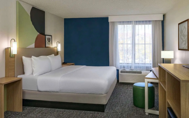 photo 5 of Spark by Hilton Denver International Airport