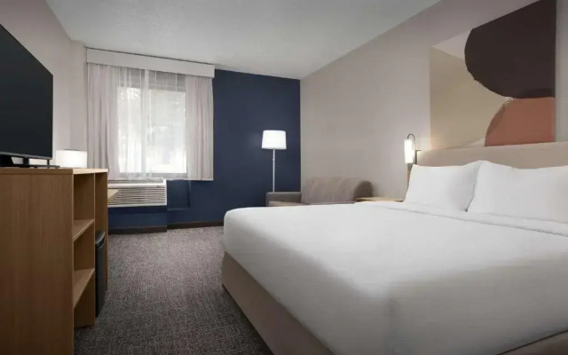 photo 4 of Best Western PLUS Denver Tech Center Hotel