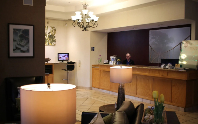photo 2 of Best Western Plus Des Moines West Inn & Suites