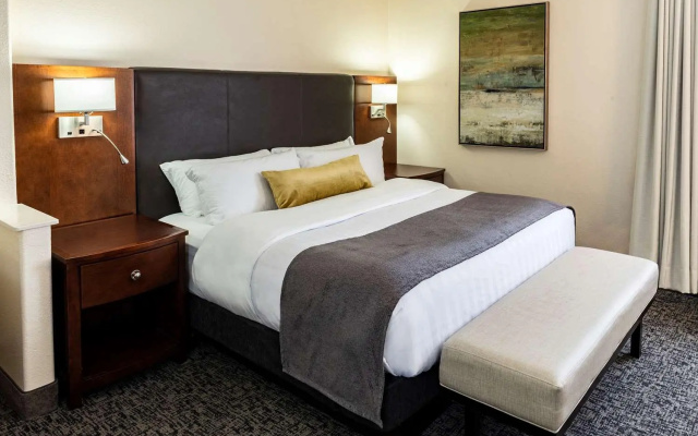 photo 2 of Best Western Plus Downtown Inn & Suites