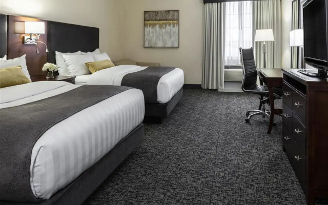 photo 4 of Best Western Plus Downtown Inn & Suites