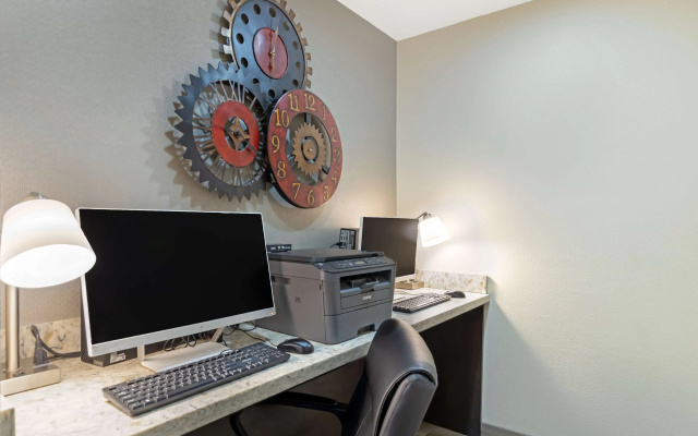 photo 3 of Best Western Plus Downtown North