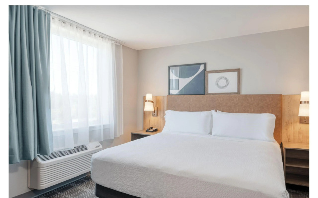 photo 5 of Holiday Inn Express Federal Way Seattle South by IHG