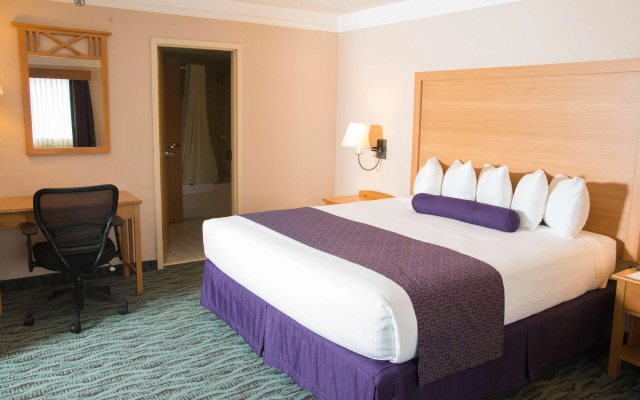 photo 5 of Best Western Plus Executive Court Inn & Conference Center