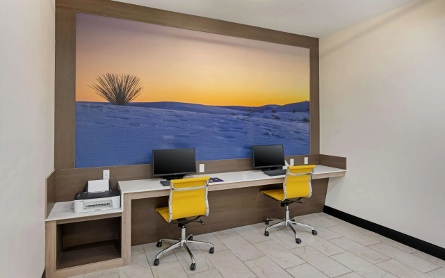 photo 3 of Best Western Plus Executive Residency Carlsbad Hotel