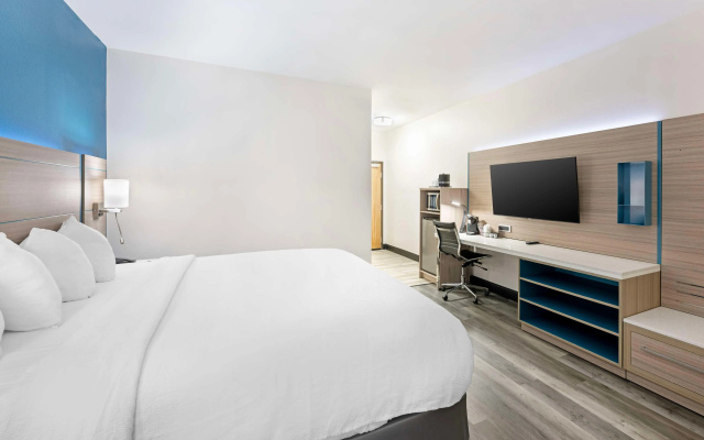 photo 5 of Best Western Plus Executive Residency Carlsbad Hotel