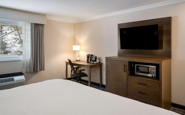 photo 5 of Best Western Freeport Inn