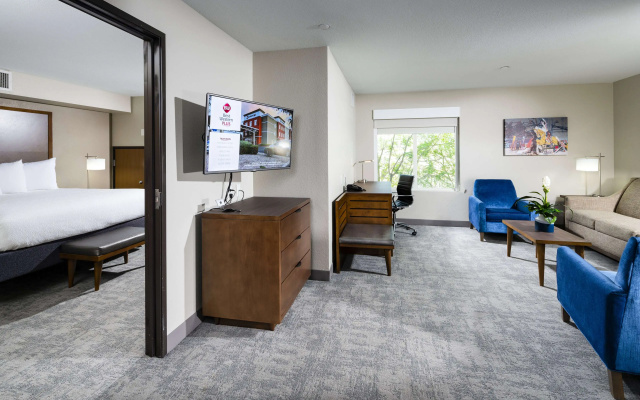 photo 4 of Best Western Plus Henderson Hotel