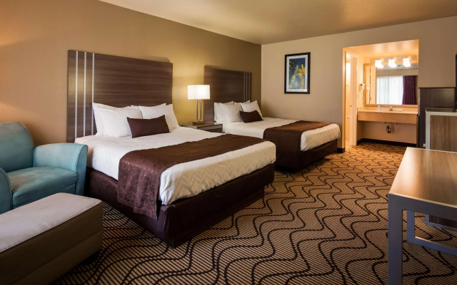 photo 5 of Best Western Heritage Inn