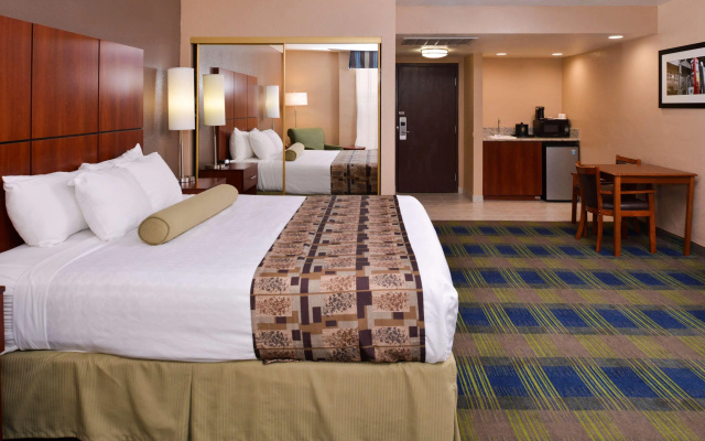 photo 3 of Best Western Plus Heritage Inn Ontario Rancho Cucamonga