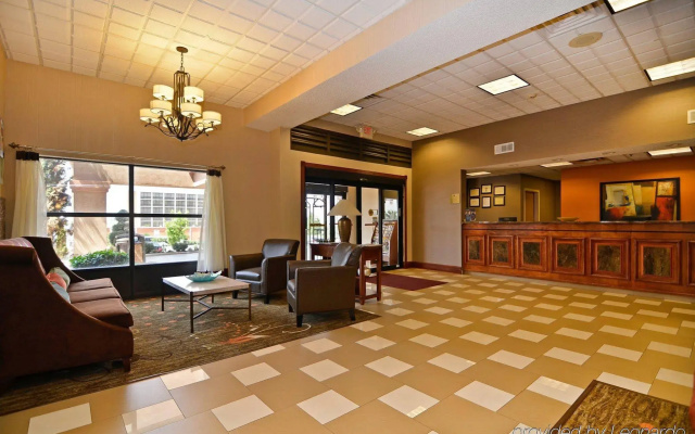 photo 2 of Four Points by Sheraton College Park Atlanta Airport