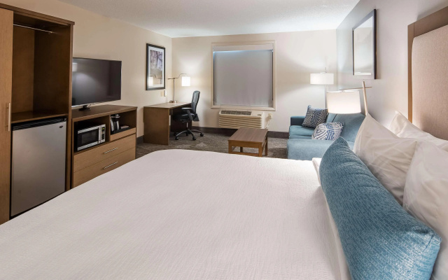 photo 2 of Best Western Plus Hudson I-94