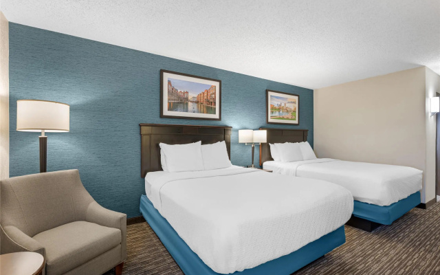 photo 4 of Best Western Plus Indianapolis North At Pyramids