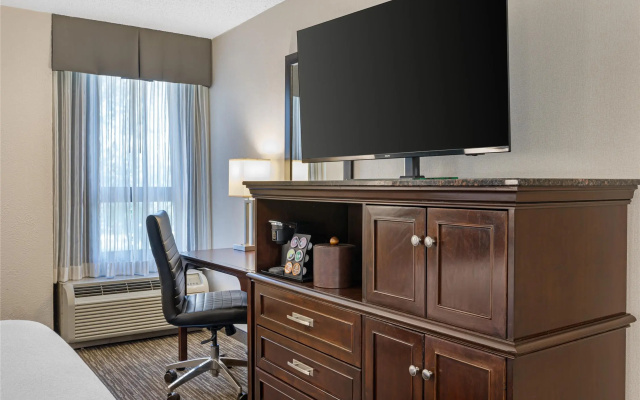photo 5 of Best Western Plus Indianapolis North At Pyramids