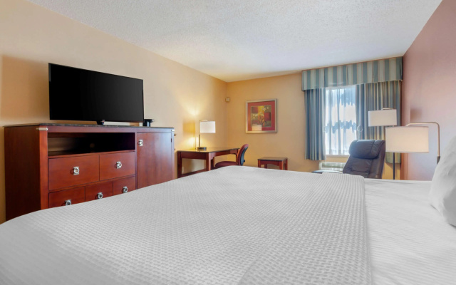 photo 4 of Best Western Plus Inn at Valley View