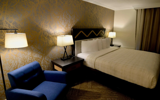 photo 4 of Best Western Plus Inn At The Vines