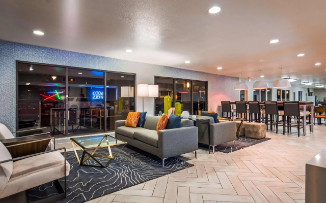 photo 2 of SureStay InnSuites Phoenix Hotel & Suites by Best Western