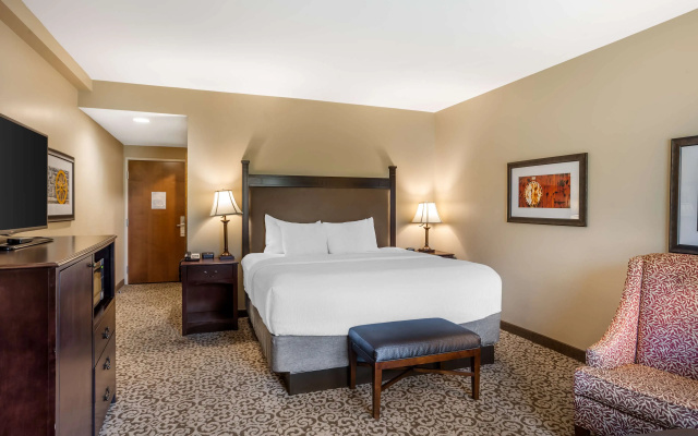 photo 5 of Best Western Plus Intercourse Village Inn & Suites